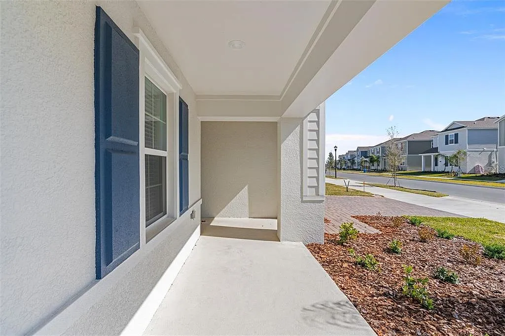 3 bed, 2.0 bath, 1713 sqft, $2,500 — Photo 3