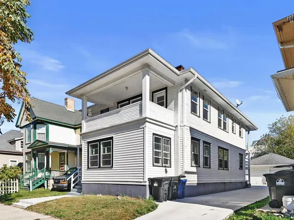921 Grand AVENUE, Racine, WI 53403
