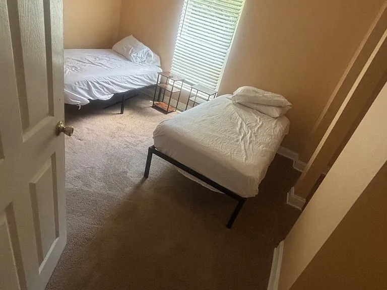 813 N Highland Forest Dr #A — Photo 11