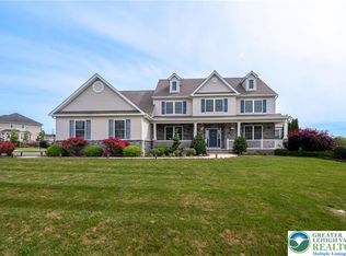 4566 Fairway Rd, Bethlehem, PA 18020