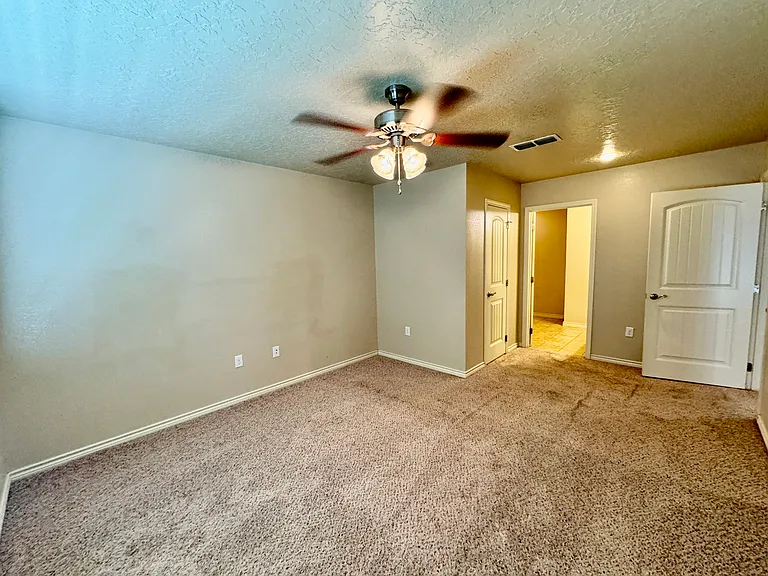117 Gayland Dr #B — Photo 8