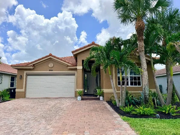 2165 SW Newport Isles Boulevard, Port St Lucie, FL 34953