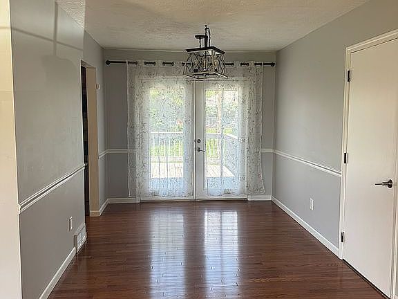 4th image of 313 Linden Way Dr