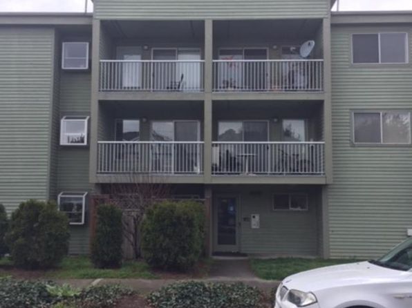 12023 28th Ave NE APT 301