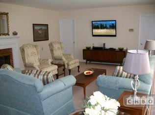 319 S Main St, Andover, MA 01810