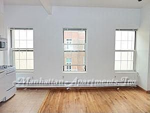1st image of 243 W 16th St
