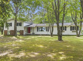 1618 Center St, Cheboygan, MI 49721