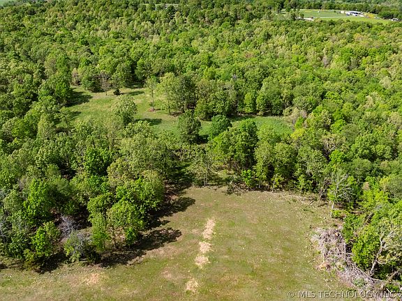 4th image of 4 E 610th Rd