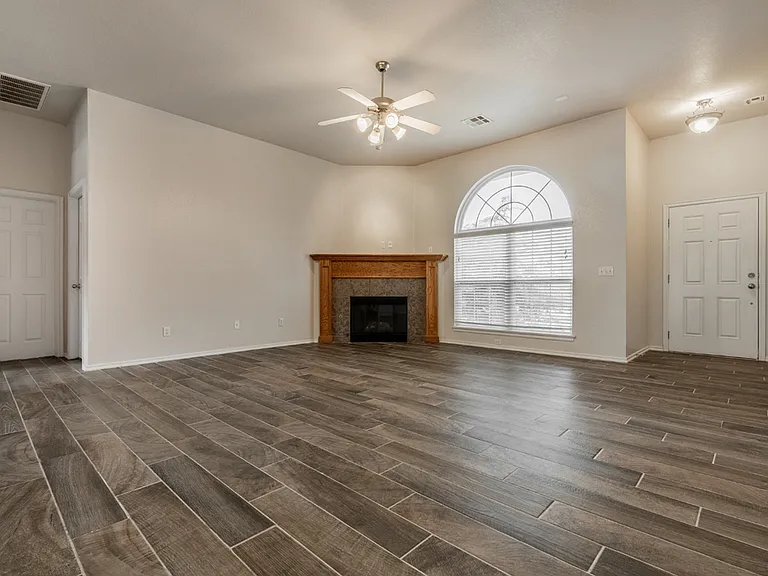 15937 Katie Ridge Dr — Photo 3