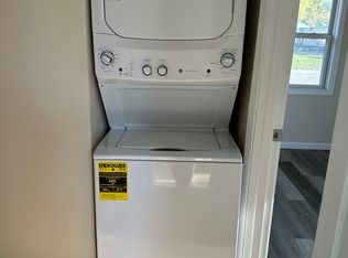 6904 N Pine St, Davenport, IA 52806