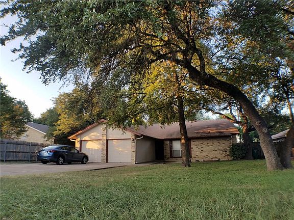 2nd image of 8714 Pineridge Dr #A