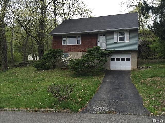 1st image of 1 Marianna Dr