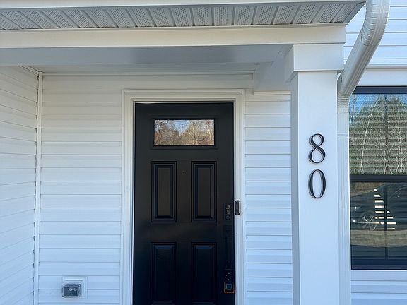 4th image of 80 Hunting Wood Dr
