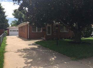 2312 W 1st St, North Platte, NE 69101