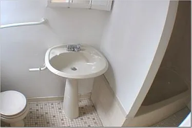 Rented by 4 Points Properties