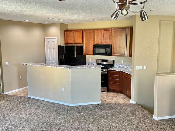 3rd image of 601 Menaul Blvd NE Unit 2206