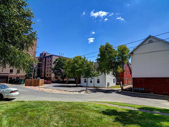 Well maintain property owned by recent alums.