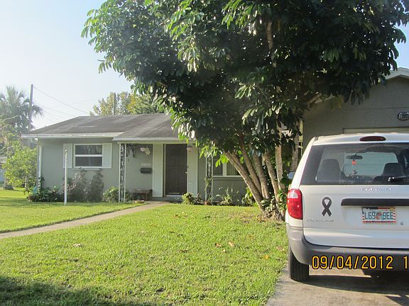 4th image of 4100 12th Ave N