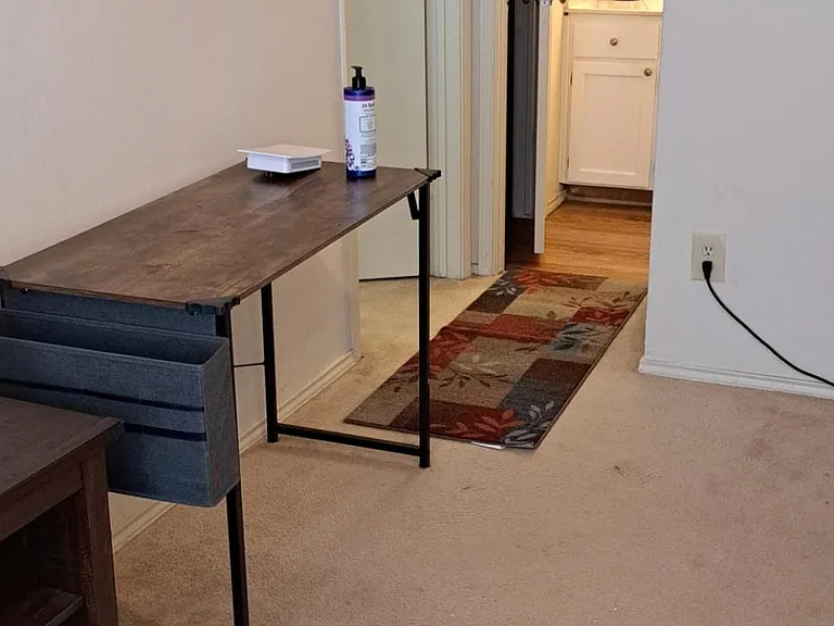 109 Peachtree Ct #B — Photo 6