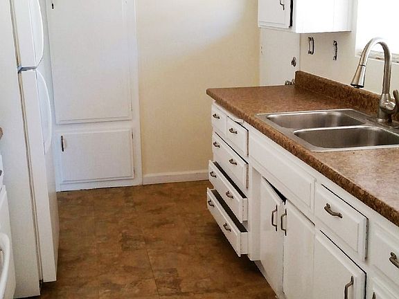 2nd image of 238 E 15th Ave #242