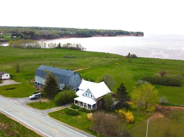 2621 Highway 215, Moose Brook, NS B0N 2R0