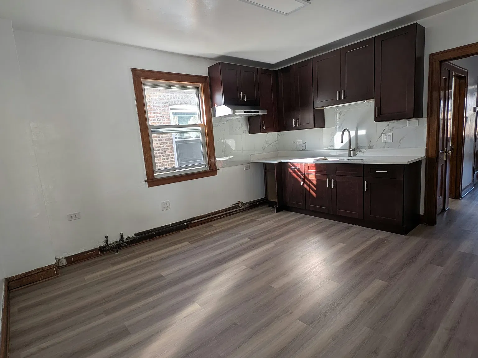 2 bed, $1,600 — Photo 2