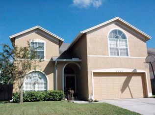 2320 Needham Dr, Valrico, FL 33596