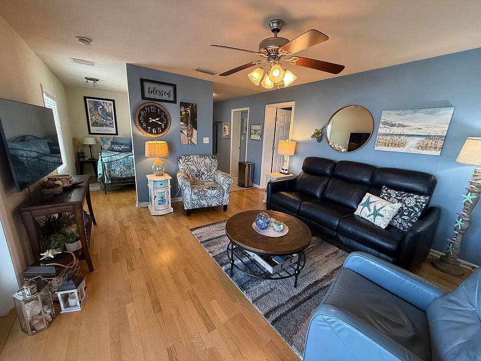1st image of 5132 Beach Dr SE APT F