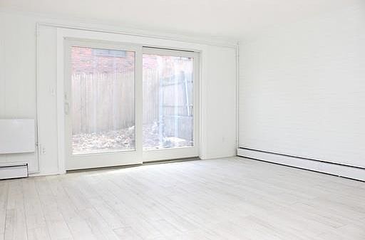 2nd image of 419 Newport Ave #0