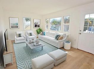 119 Brooklyn Stanhope Rd, Stanhope, NJ 07874