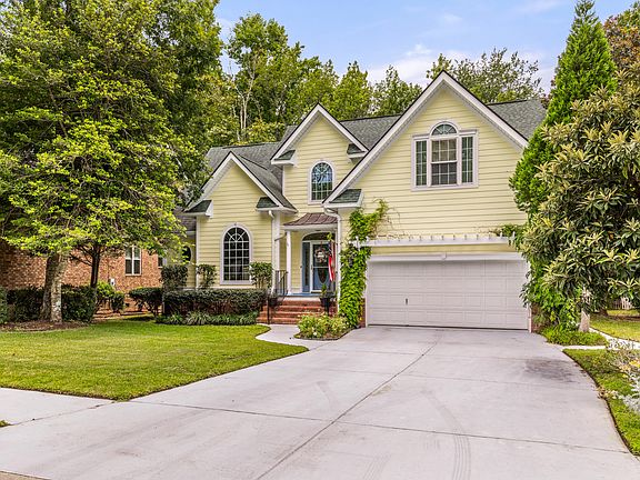 2nd image of 8617 Woodland Walk