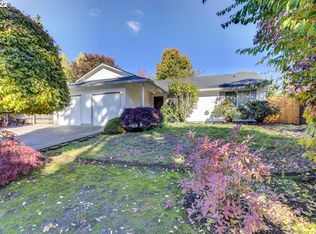 2721 SE Willow Dr, Hillsboro, OR 97123