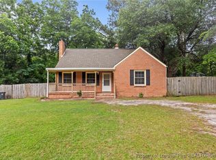 212 Roberts St, Raeford, NC 28376