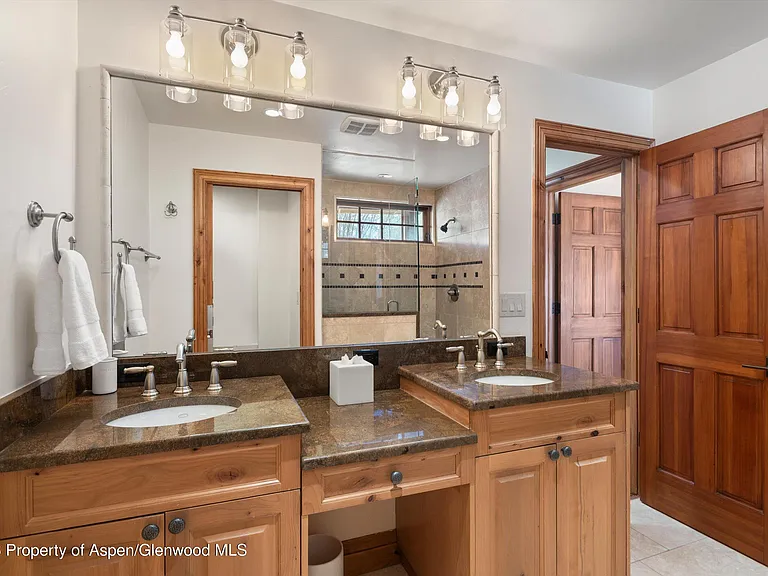 364 Ridge Rd — Photo 33