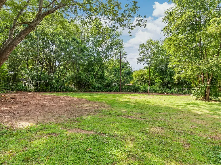 607 N Rocky River Rd — Photo 22