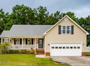 109 Hilda Dr, New Bern, NC 28562