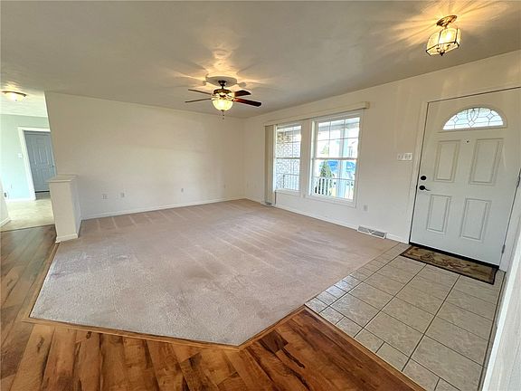 4th image of 139 Whitfield Dr