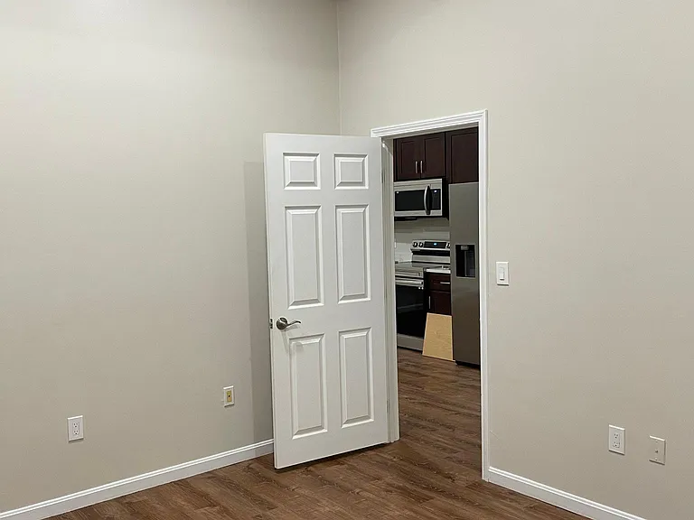 402 River St #3D — Photo 7