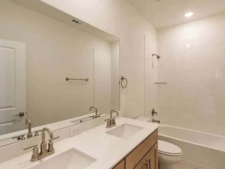 14531 Durant Ln — Photo 20