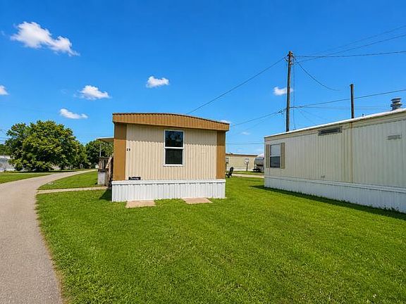 2nd image of 25 Horseshoe Dr