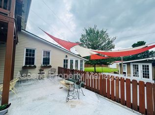 16 Pioneer Ln, Ringgold, GA 30736