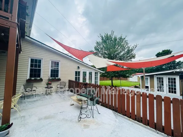 16 Pioneer Ln, Ringgold, GA 30736