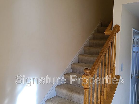 5th image of 9503 Cottesmore Ln