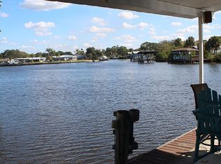 814 Blue Heron Blvd, Ruskin, FL 33570