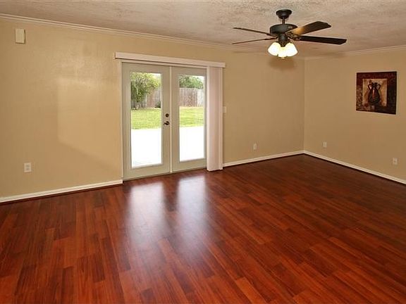 5th image of 472 S Deerwood Ave