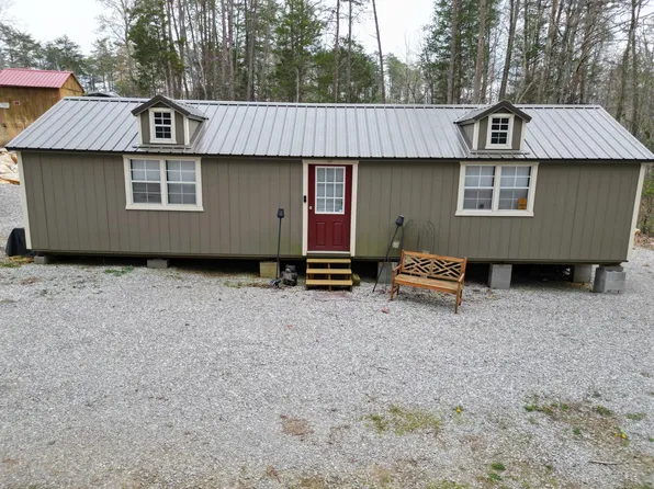 109 Colleen Dr, Canada, KY 41519