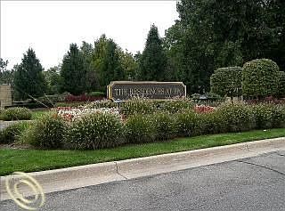 3rd image of 32 Turnberry Ln #35