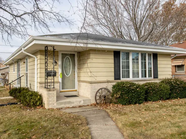 4773 S 21st St, Milwaukee, WI 53221