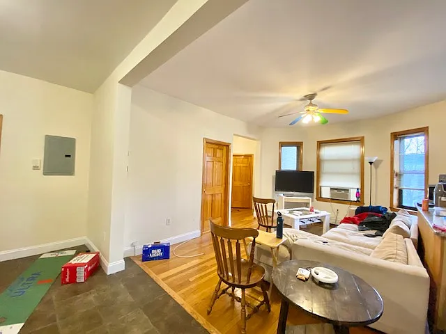 47 Orkney Rd #2 — Photo 4