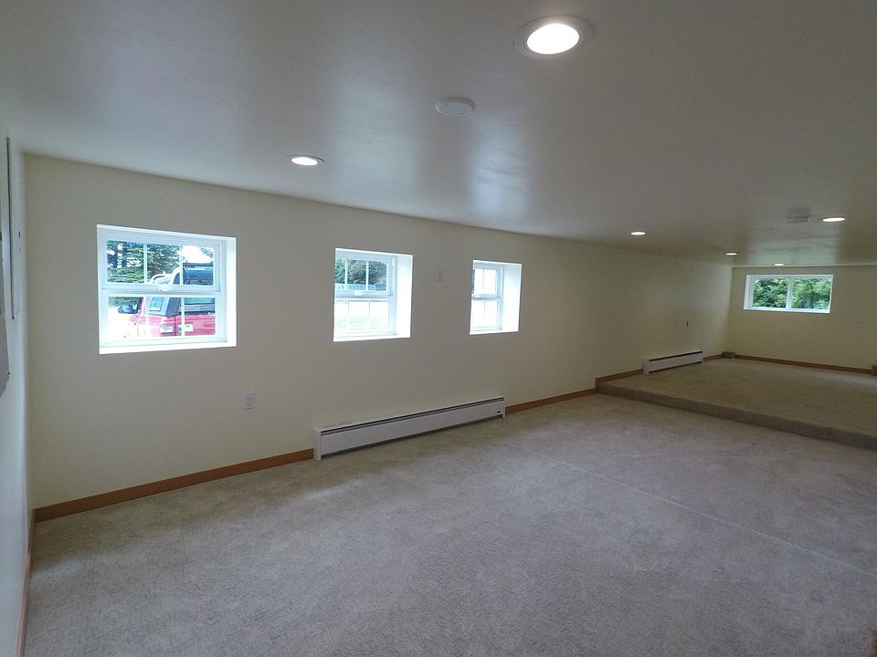 Ground Floor Play Room/Family Room, You decide what it will be!